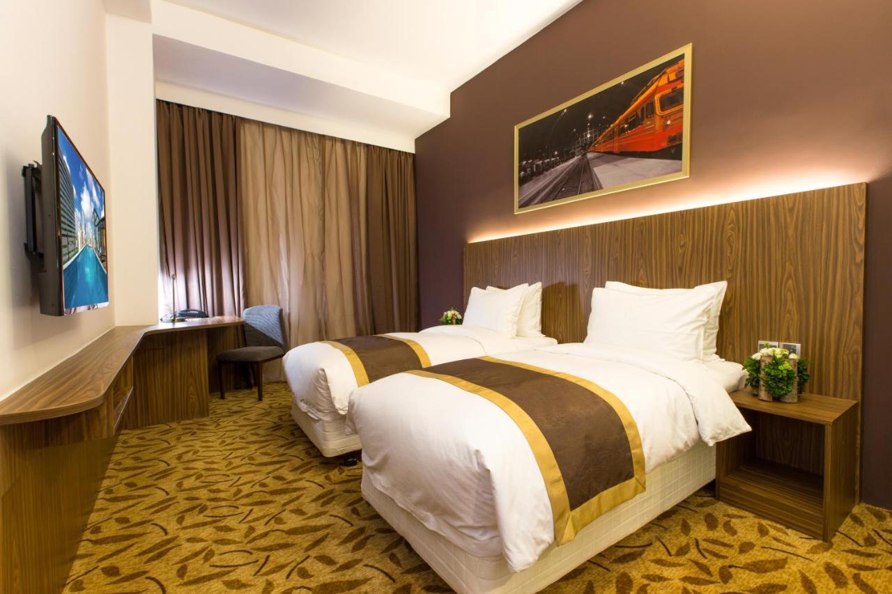 Bay Hotel Ho Chi Minh מראה חיצוני תמונה
