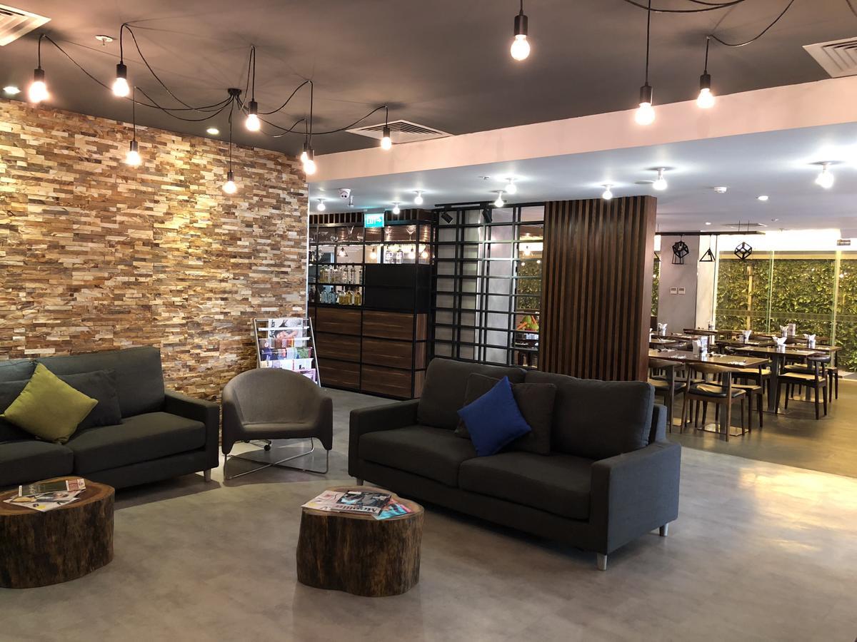 Bay Hotel Ho Chi Minh מראה חיצוני תמונה